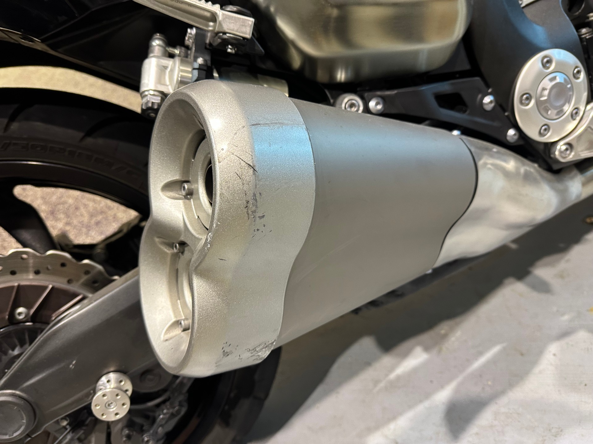 YAMAHA V-MAX-image-8