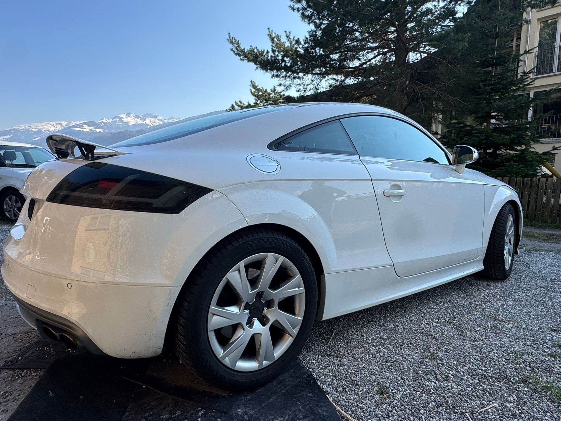 AUDI TTS Coupé 2.0 TFSI quattro-image-4