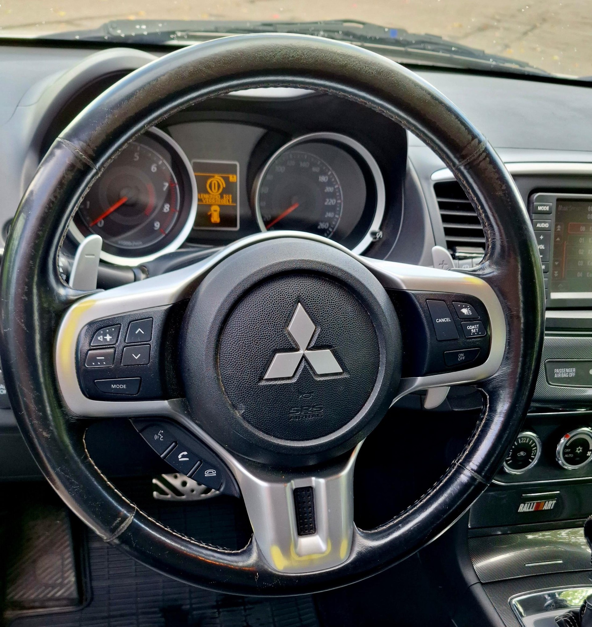 MITSUBISHI Lancer Sportback 2.0 T MIVEC Ralliart GS-image-9