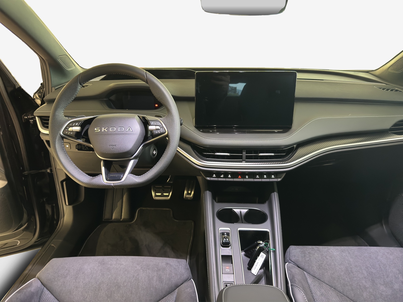 SKODA Enyaq 85 Sportline-image-8