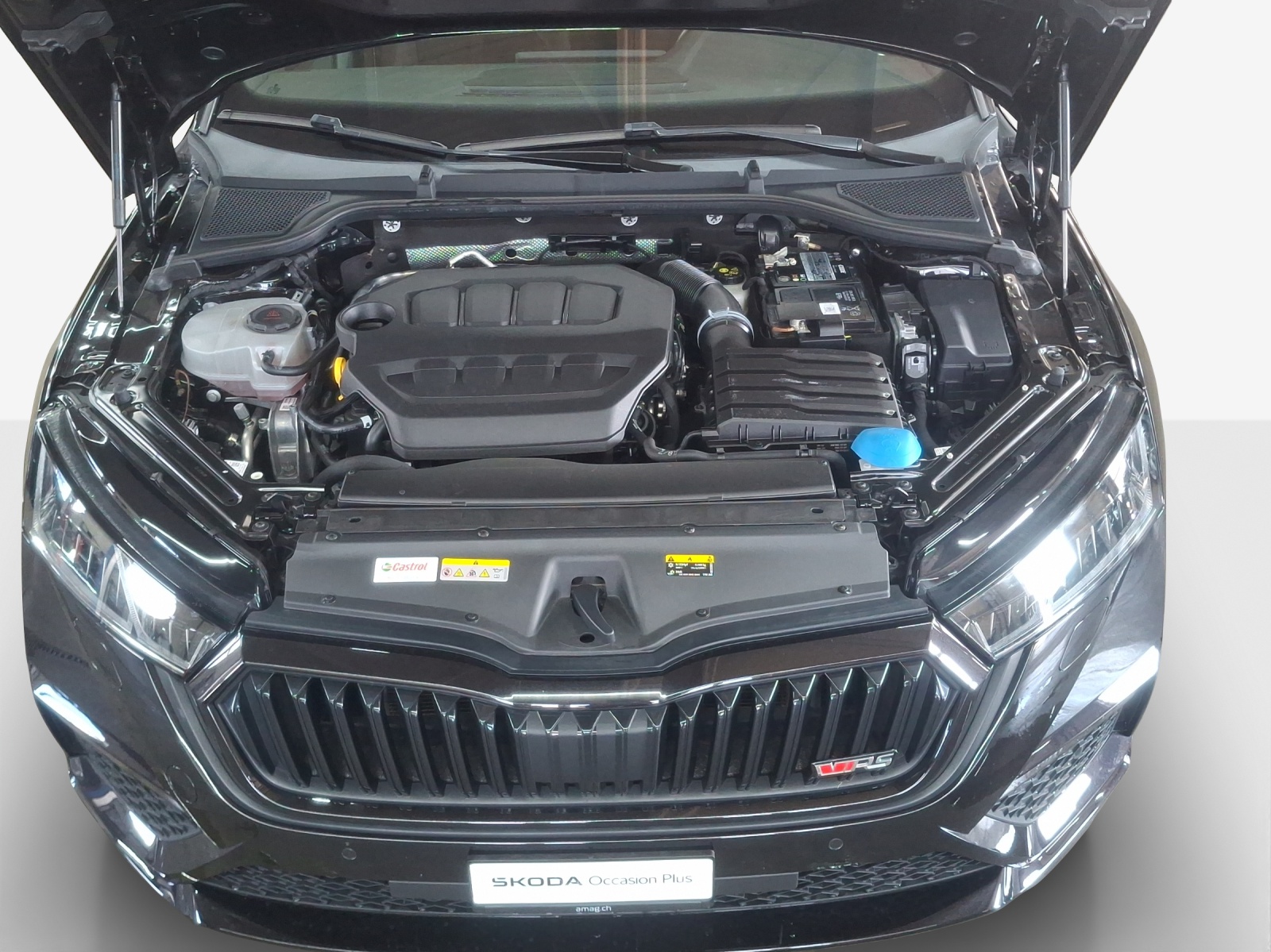 SKODA Octavia Combi 2.0 TSI DSG RS-image-15