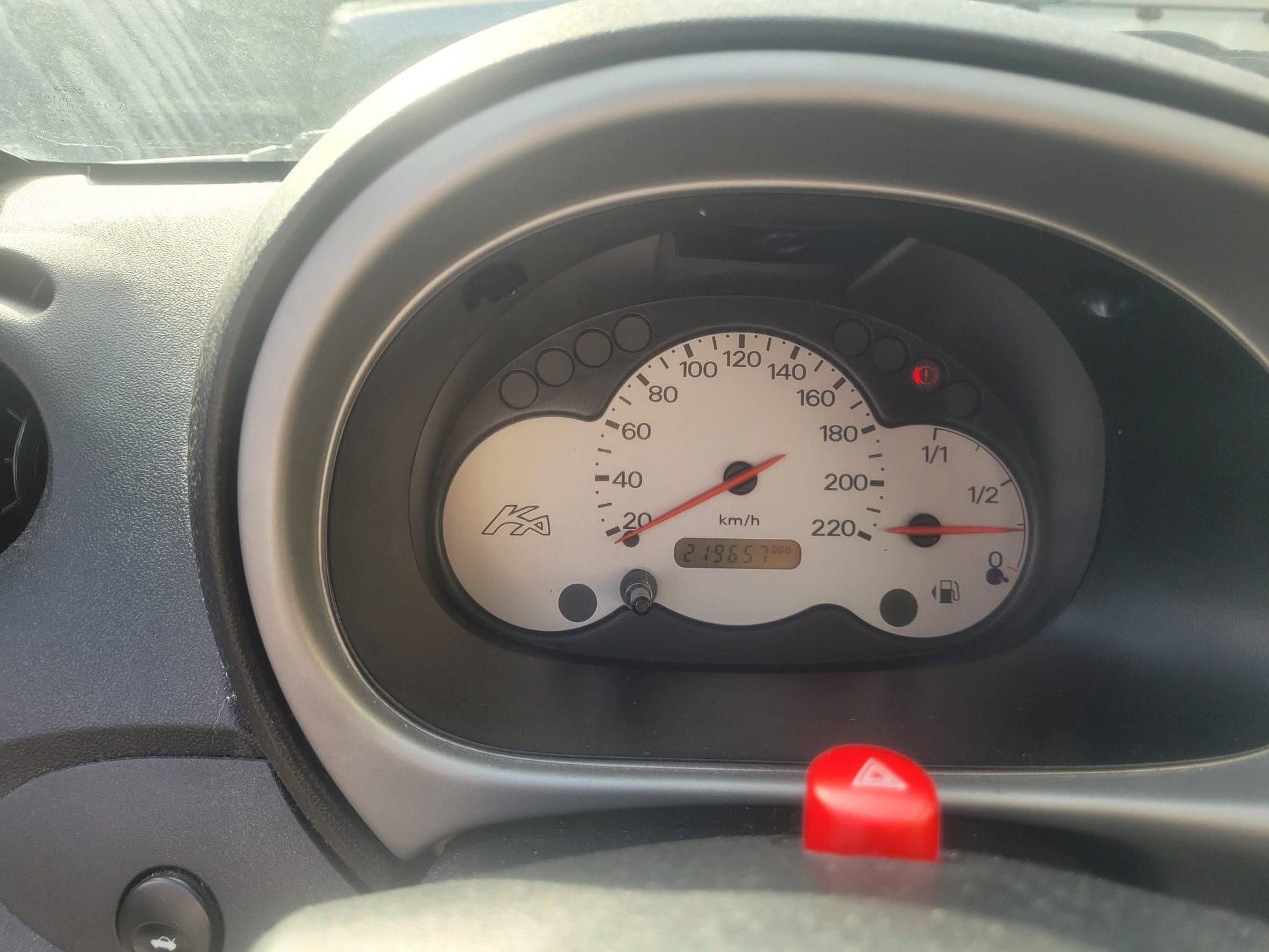 FORD KA 1.3 Club-image-9