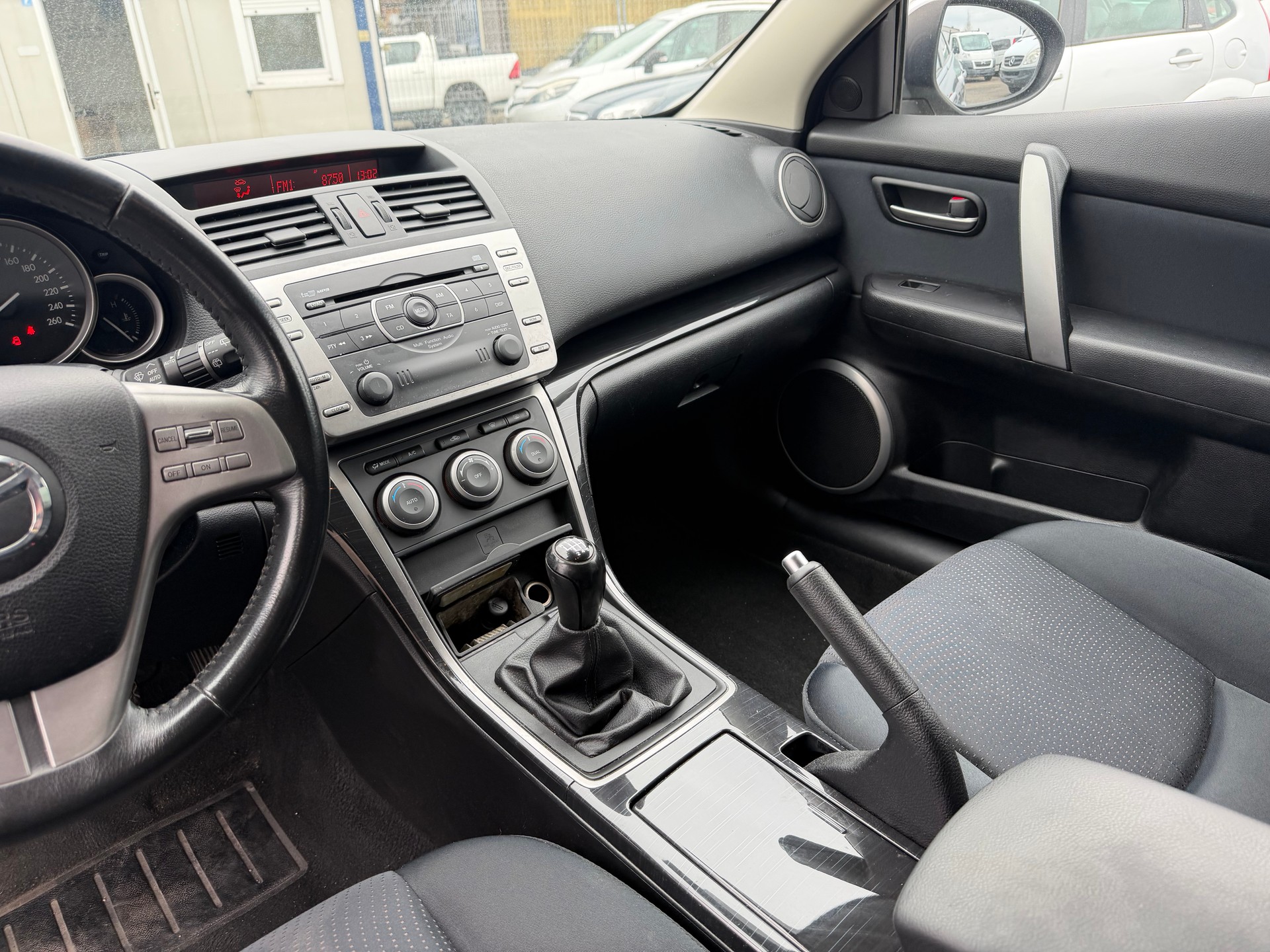 MAZDA 6 2.2 CD 16V Exclusive-image-8