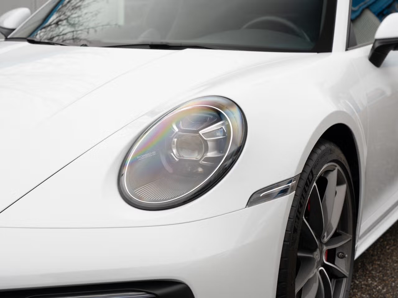 PORSCHE 911 Carrera 4S-image-2