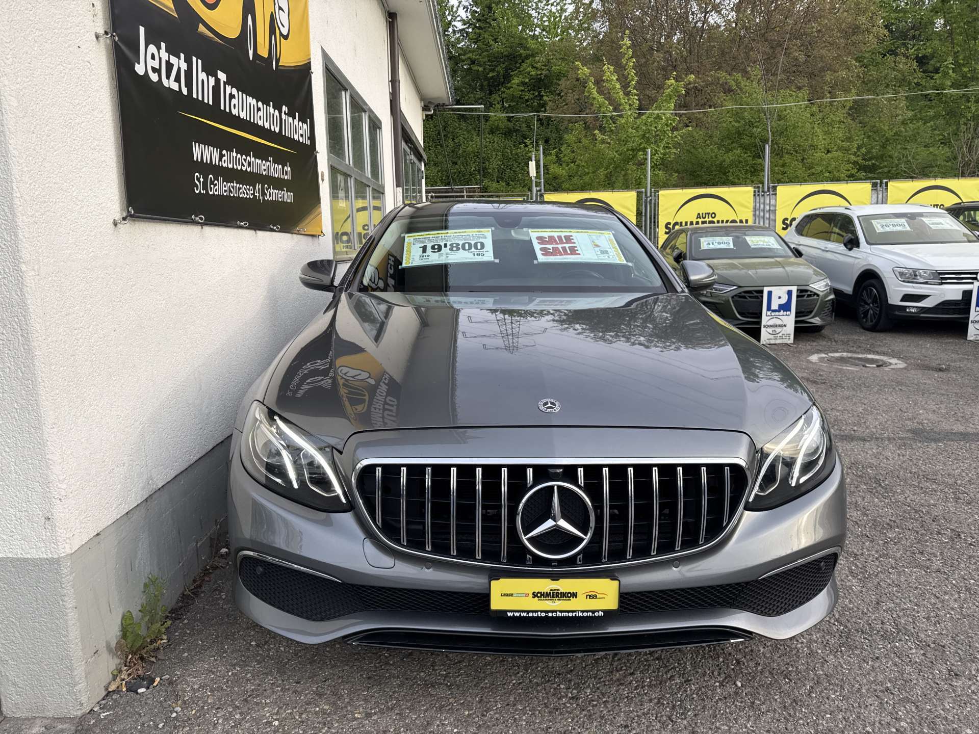 MERCEDES-BENZ E 220d Avantgarde G-Tronic Automat-image-14
