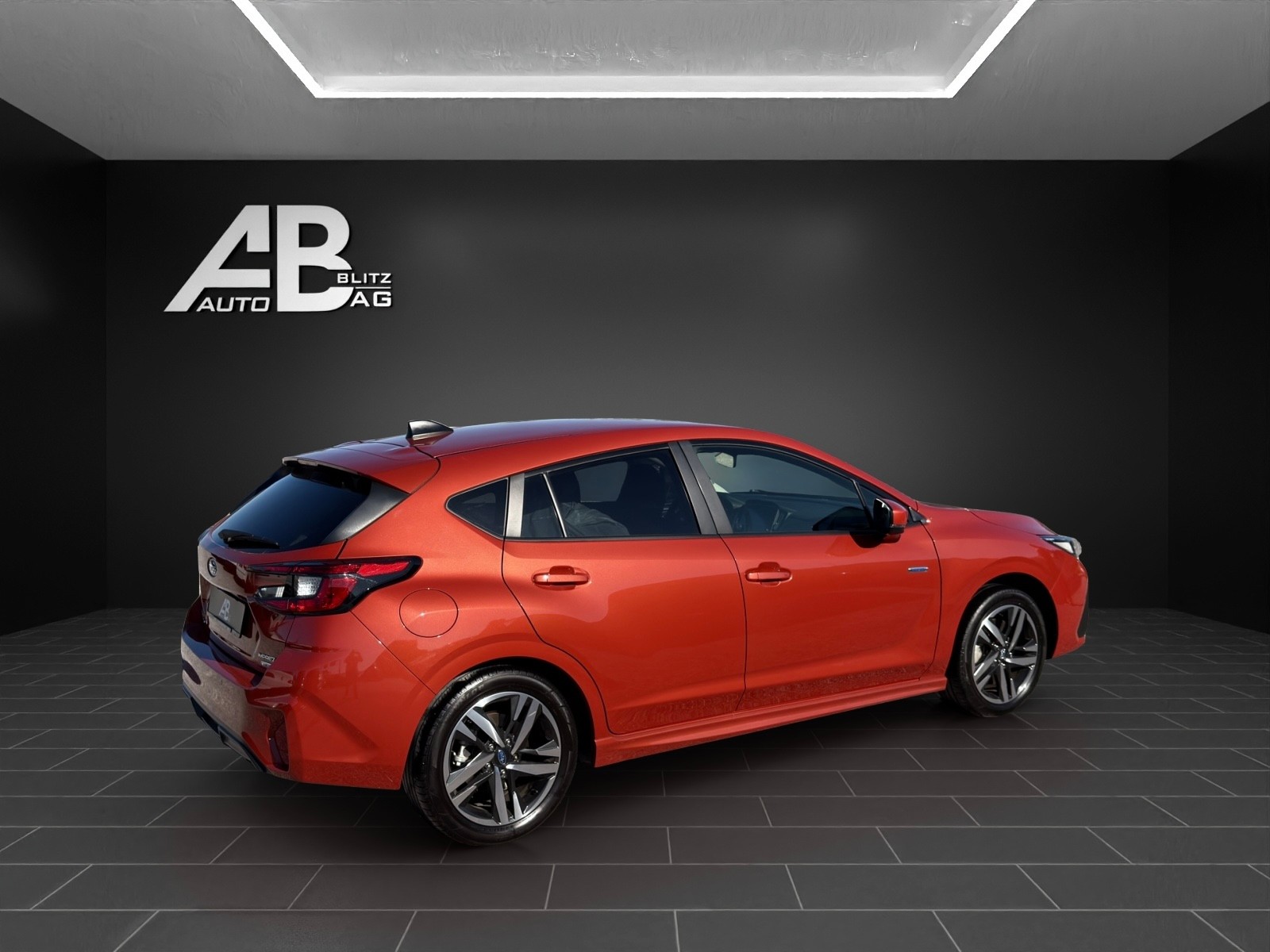 SUBARU Impreza 2.0 e-Boxer Swiss Plus AWD Lineartronic-image-4
