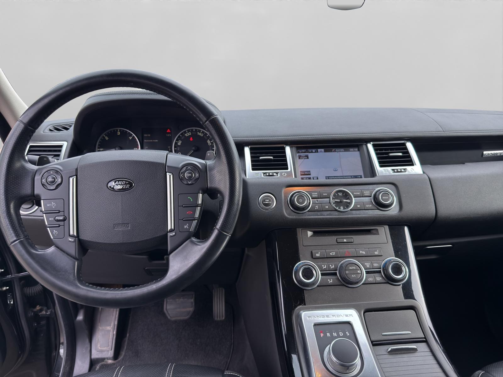 LAND ROVER Range Rover Sport 3.0 TDV6 HSE Automatic-image-11