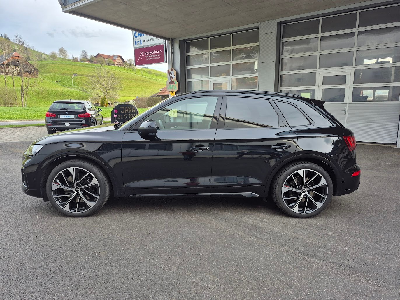 AUDI SQ5 TDI quattro tiptronic-image-1