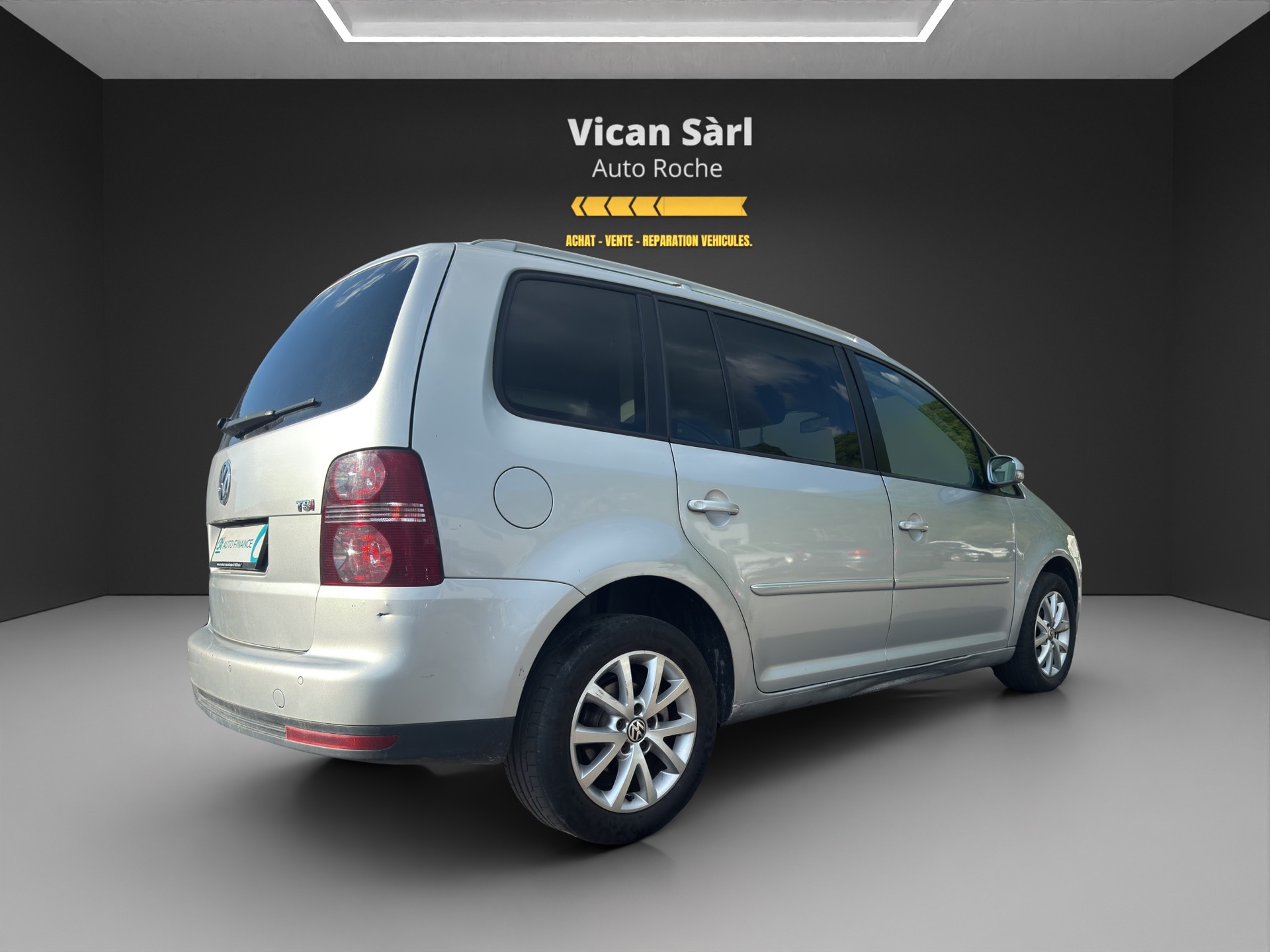 VW Touran 1.4 TSI Highline-image-5