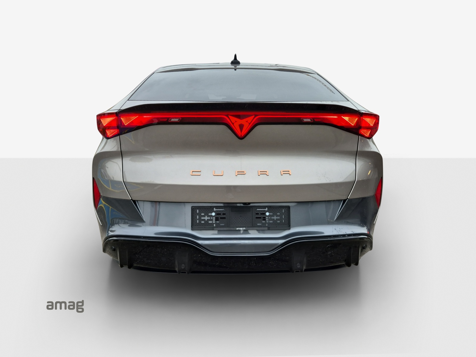CUPRA Tavascan 77 kWh Edge 4D-image-3