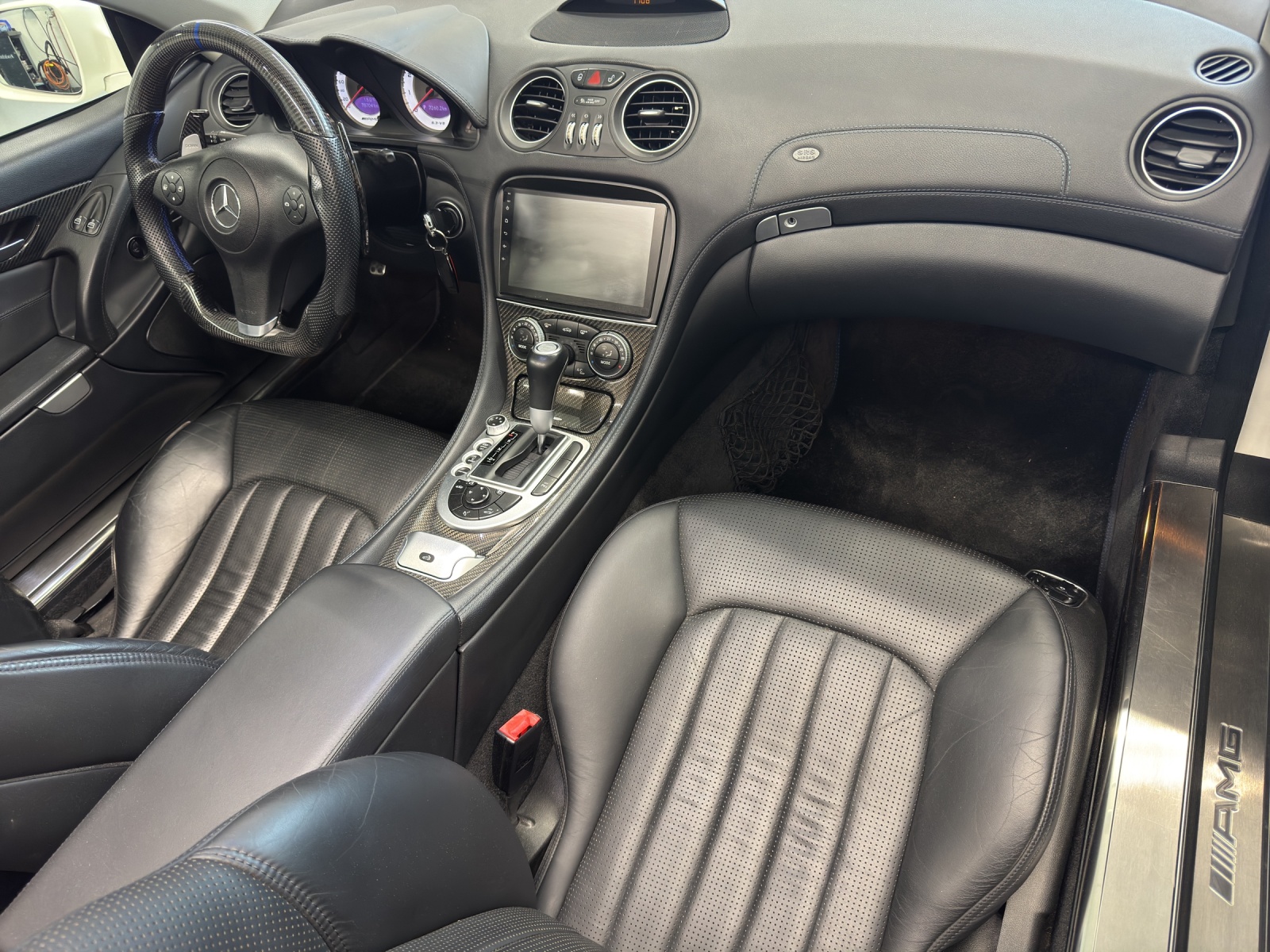 MERCEDES-BENZ SL 63 AMG V8 Cabriolet MCT-image-11