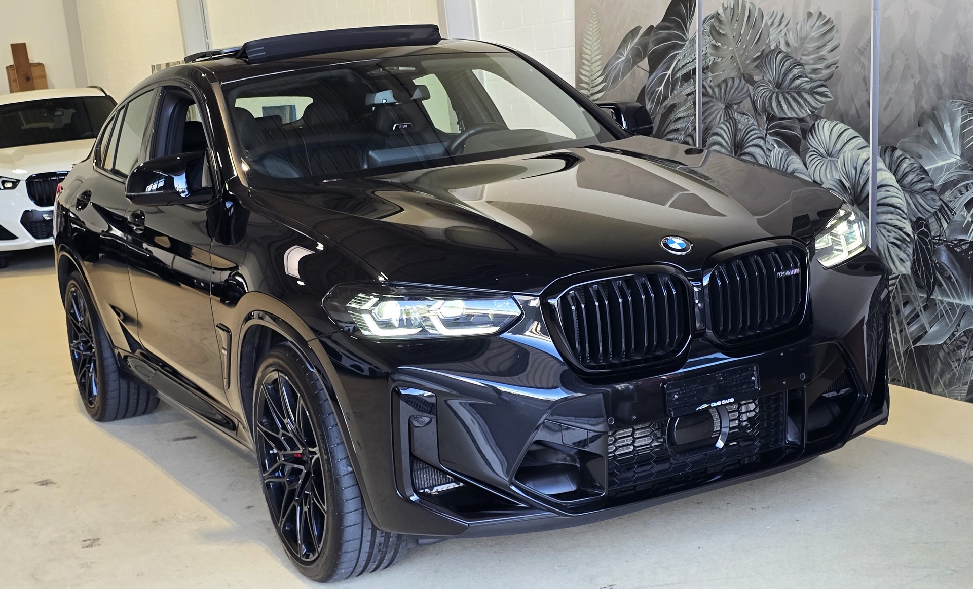 BMW X4M xDrive M Competition Steptronic-showroom-element-1