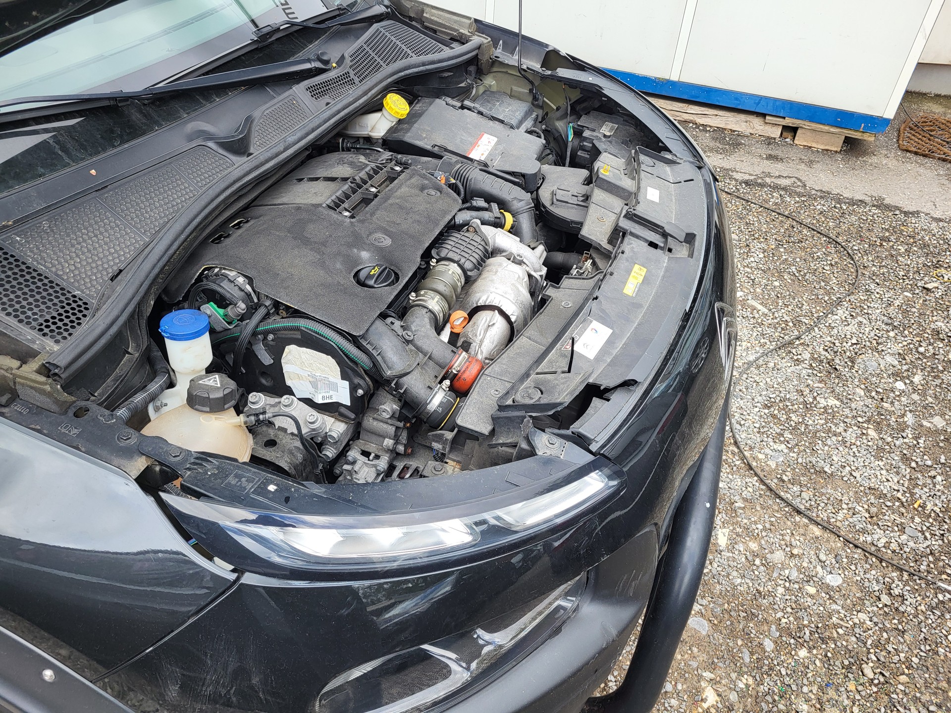 CITROEN C4 Cactus 1.6 BlueHDi Feel ETG6-image-13