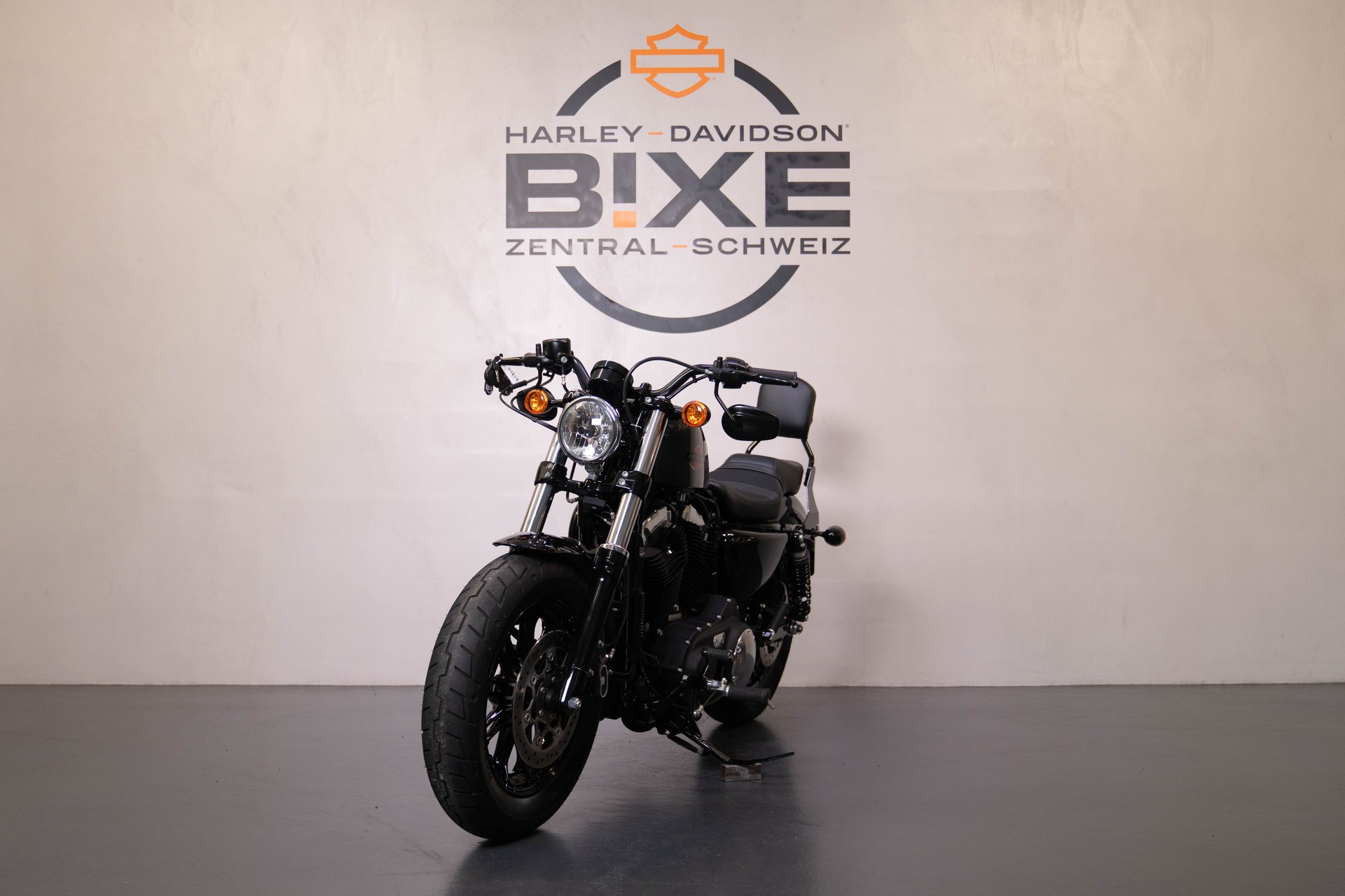 HARLEY-DAVIDSON XL 1200 X Forty Eight ABS-showroom-element-2