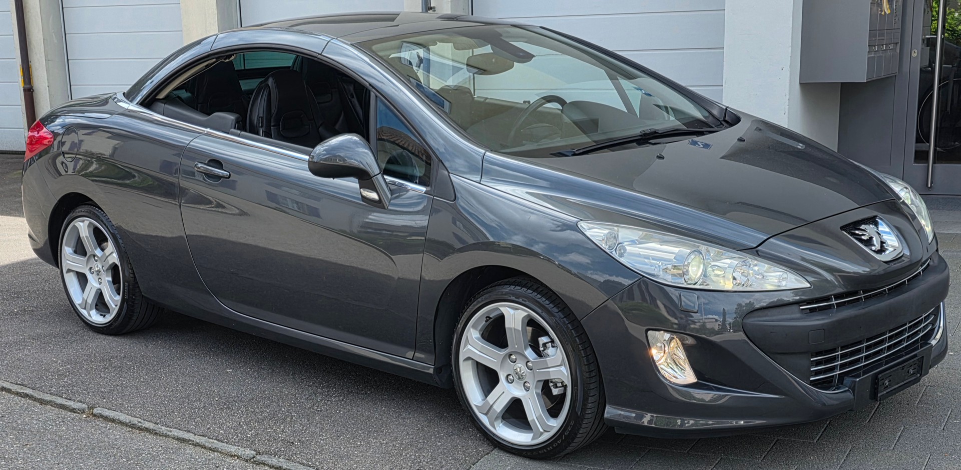 PEUGEOT 308 CC 1.6 16V Turbo Platinum Automatic-image-14