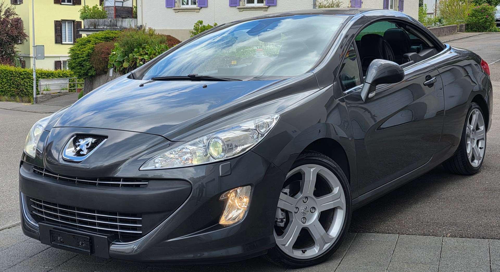 PEUGEOT 308 CC 1.6 16V Turbo Platinum Automatic-image-11
