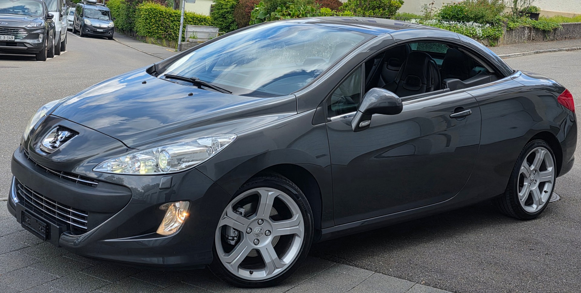 PEUGEOT 308 CC 1.6 16V Turbo Platinum Automatic-image-9