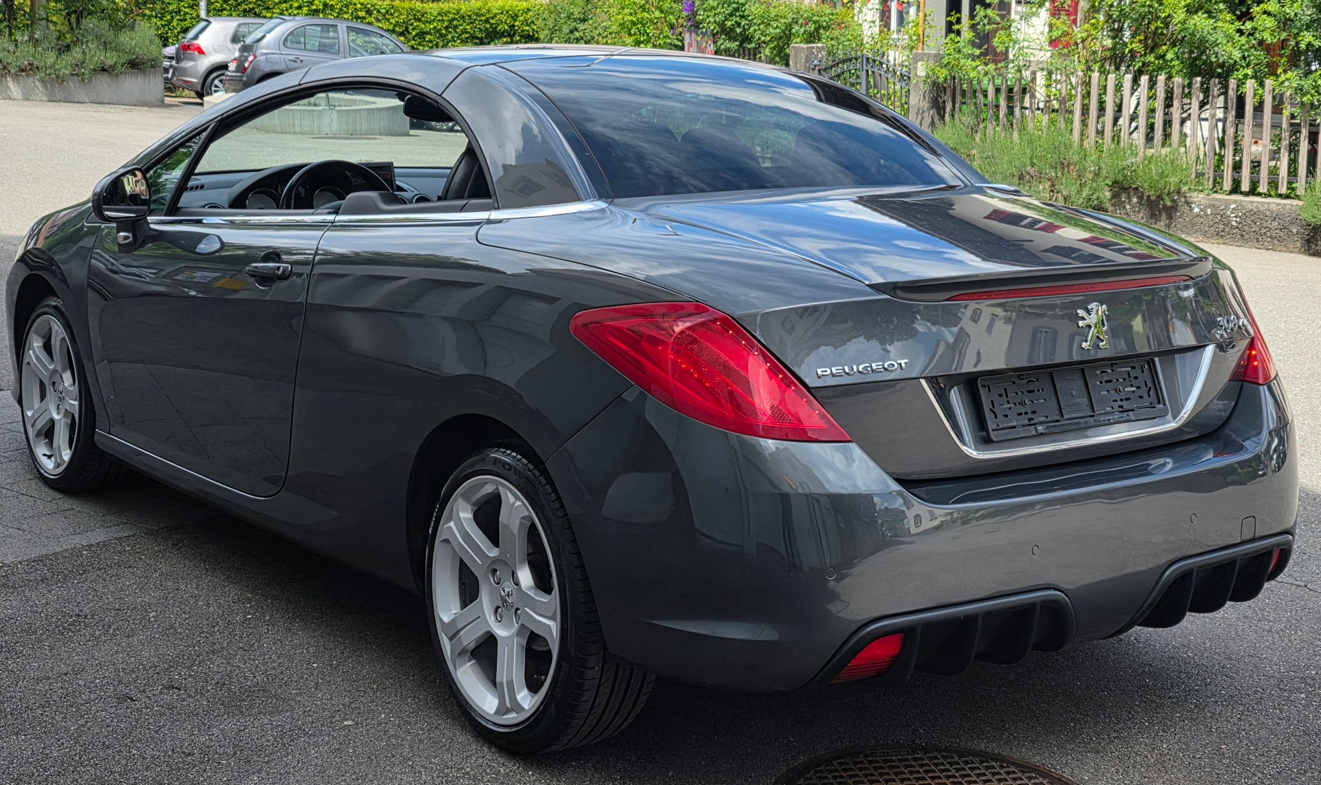 PEUGEOT 308 CC 1.6 16V Turbo Platinum Automatic-image-12