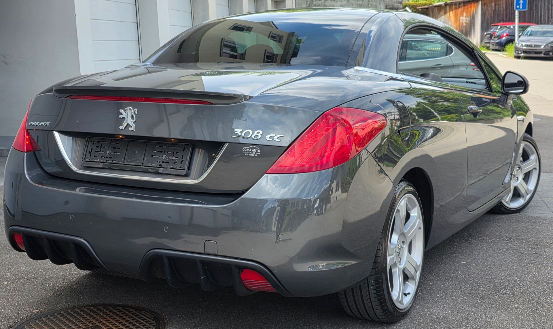PEUGEOT 308 CC 1.6 16V Turbo Platinum Automatic-image-10
