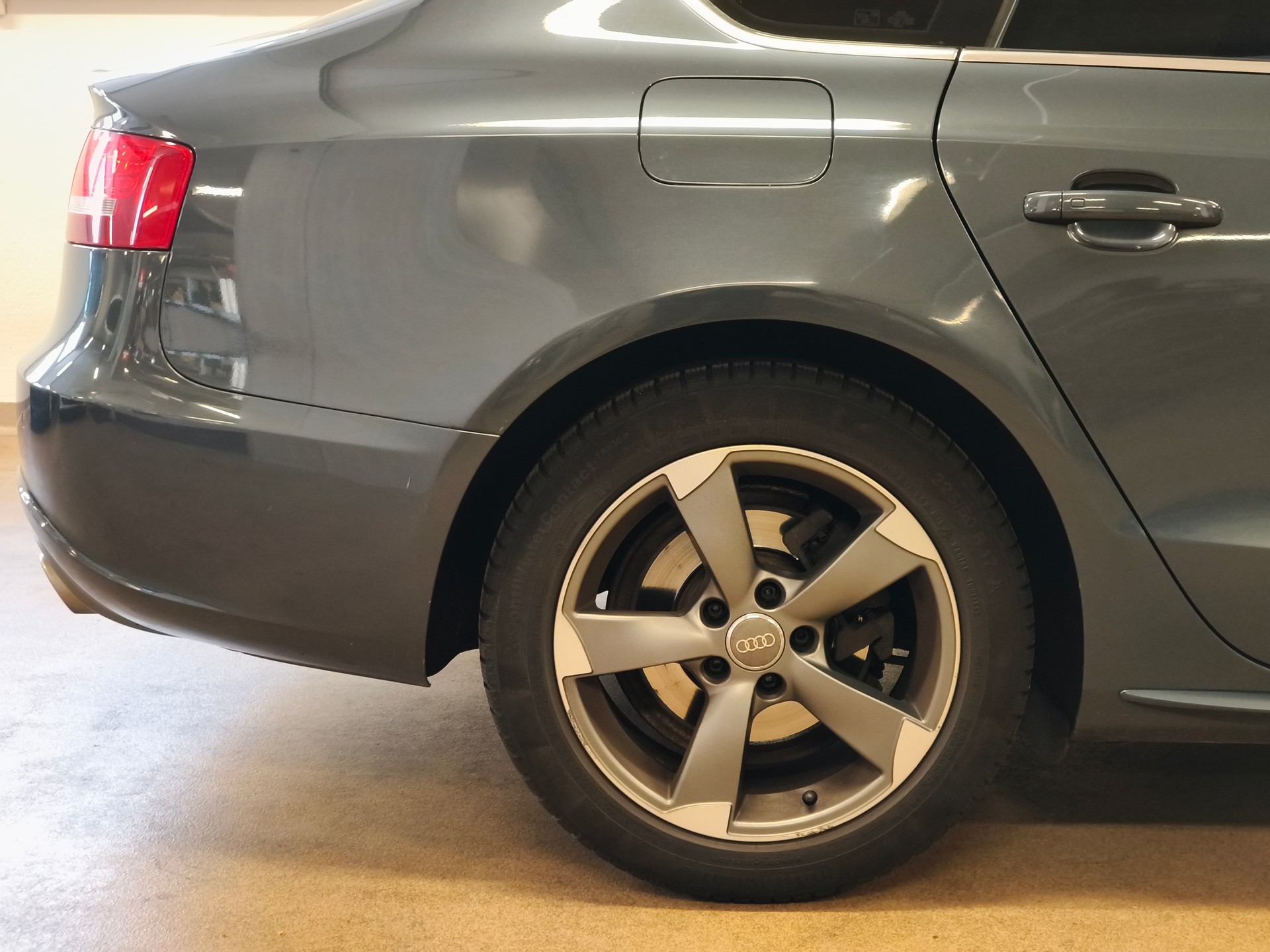 AUDI A5 Sportback 3.0 TDI quattro S-tronic-image-8