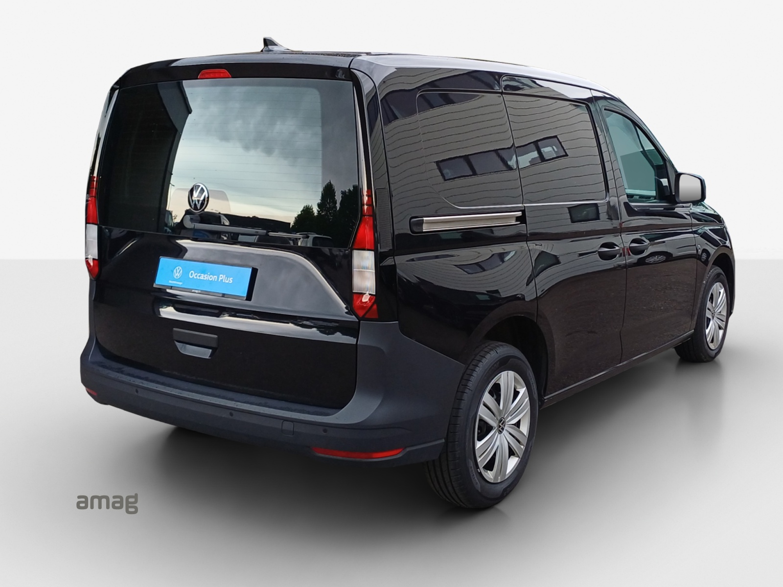 VW Caddy Cargo 2.0TDI 4Motion-image-4