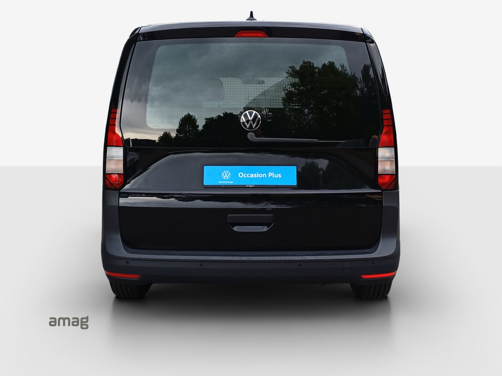 VW Caddy Cargo 2.0TDI 4Motion-image-3
