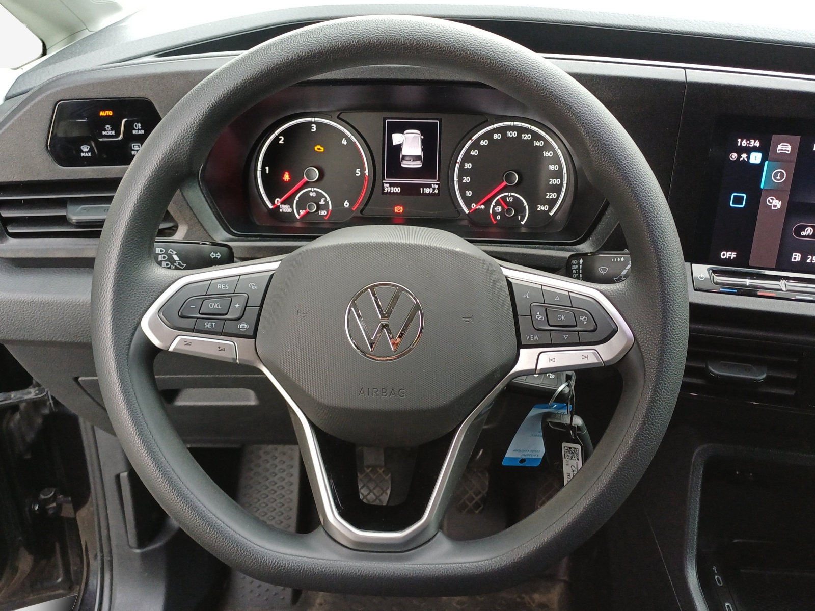 VW Caddy Cargo 2.0TDI 4Motion-image-9