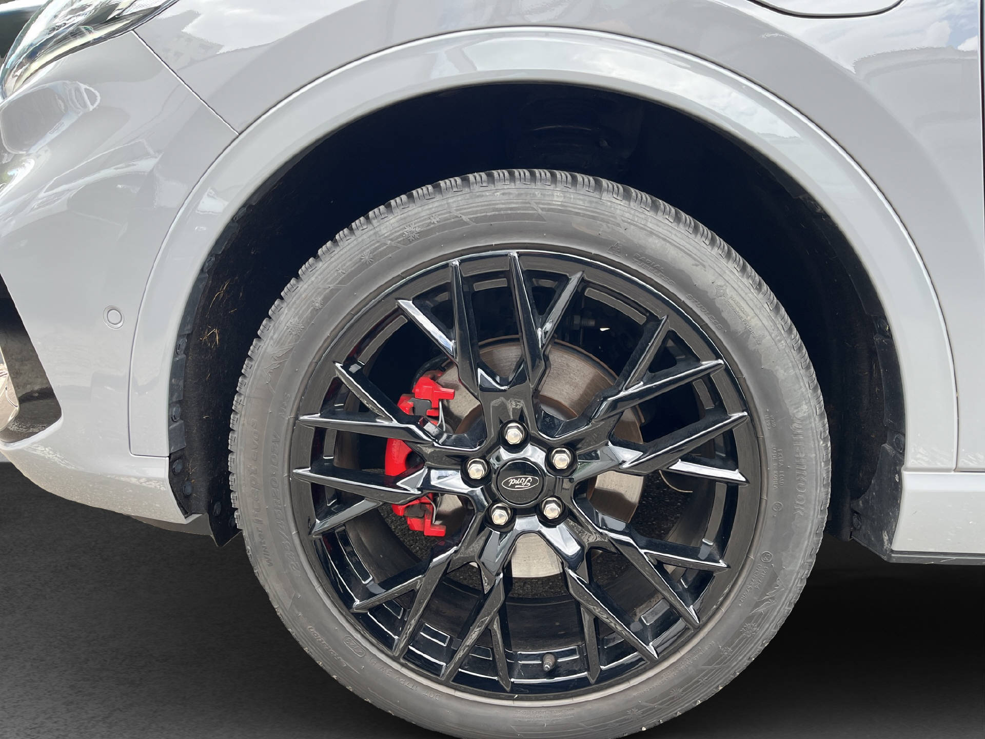 FORD Kuga 2.5 Plug-in Hybrid Graphite Tech Edition-image-22