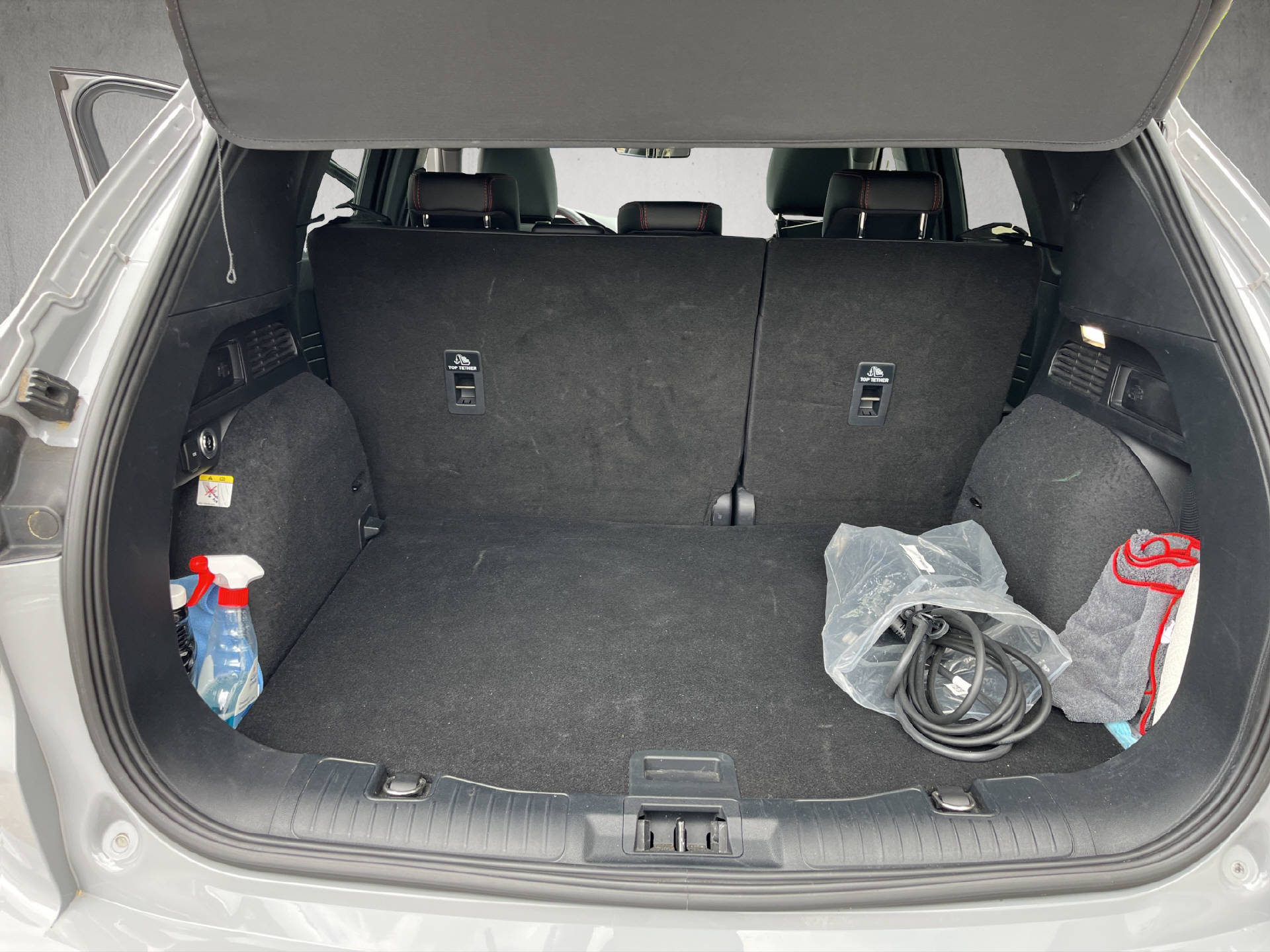 FORD Kuga 2.5 Plug-in Hybrid Graphite Tech Edition-image-20