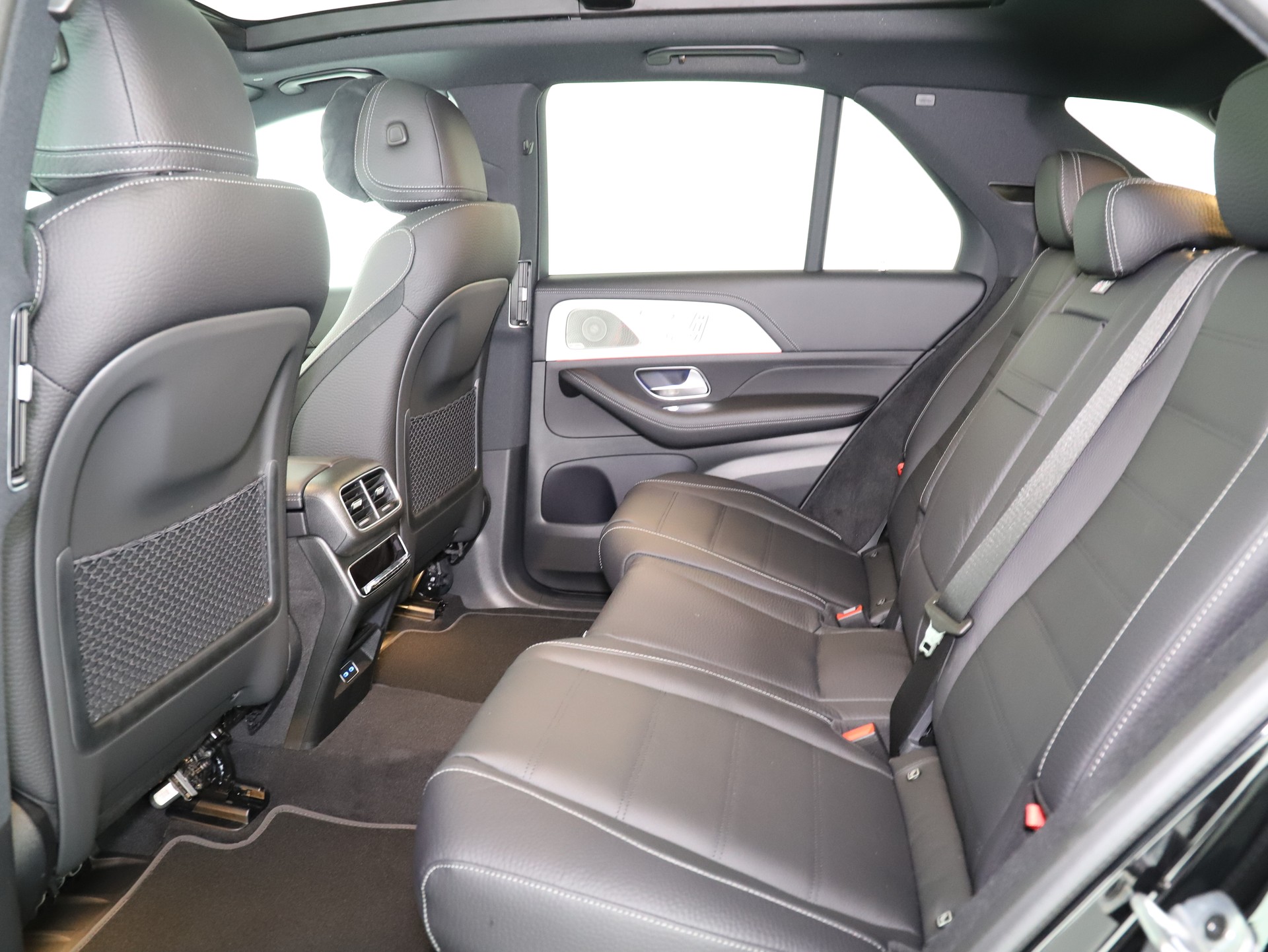 MERCEDES-BENZ GLE 450 d 4M 9G-Tronic-image-10