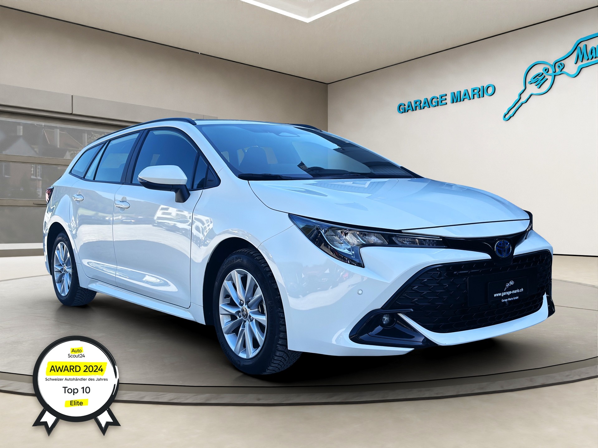 TOYOTA Corolla Touring Sports 1.8 HSD Comfort e-CVT