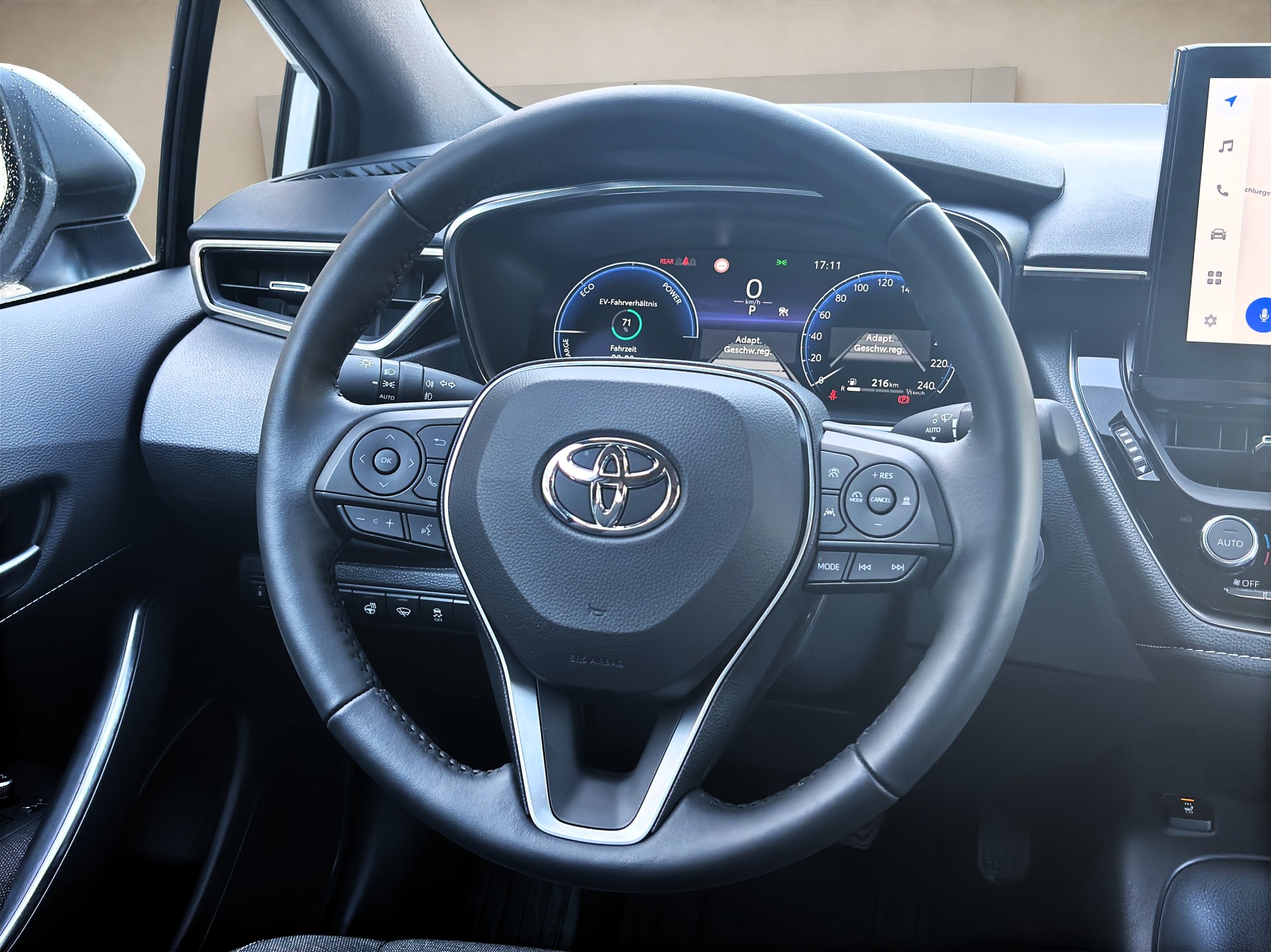 TOYOTA Corolla Touring Sports 1.8 HSD Comfort e-CVT-image-13