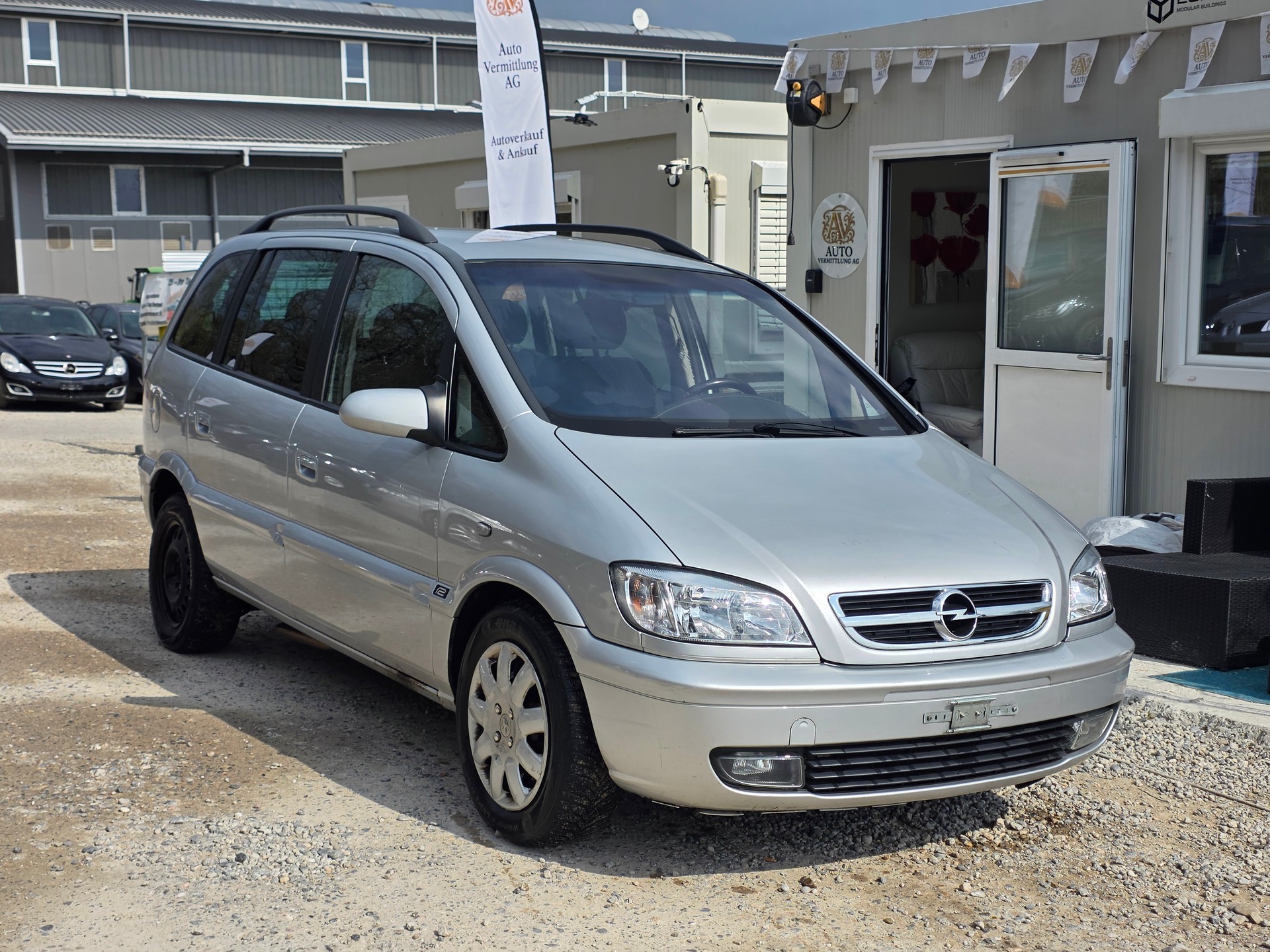OPEL Zafira 1.6i 16V Club CNG-image-6