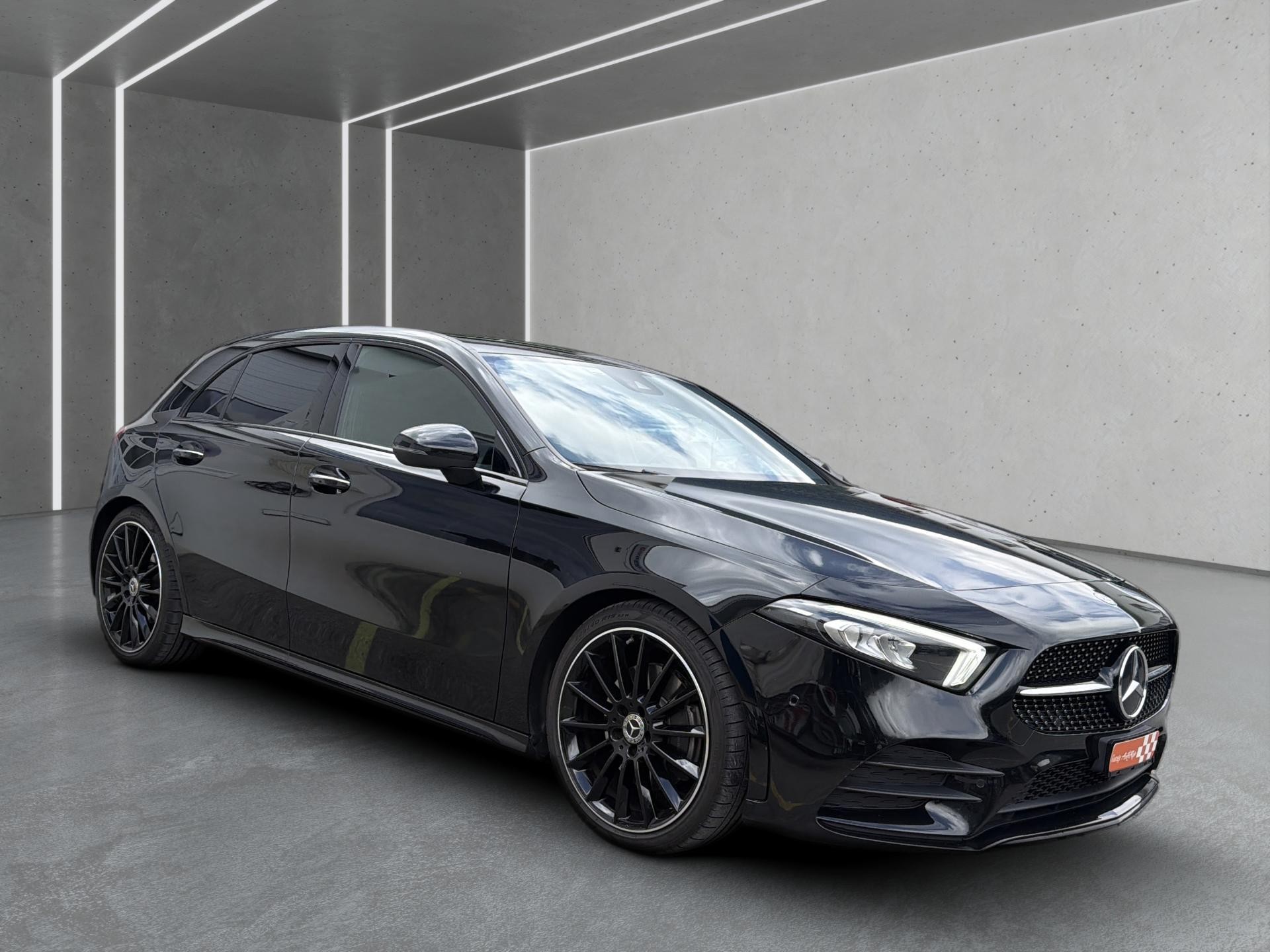 MERCEDES-BENZ A 220 AMG Line 7G-DCT 4Matic