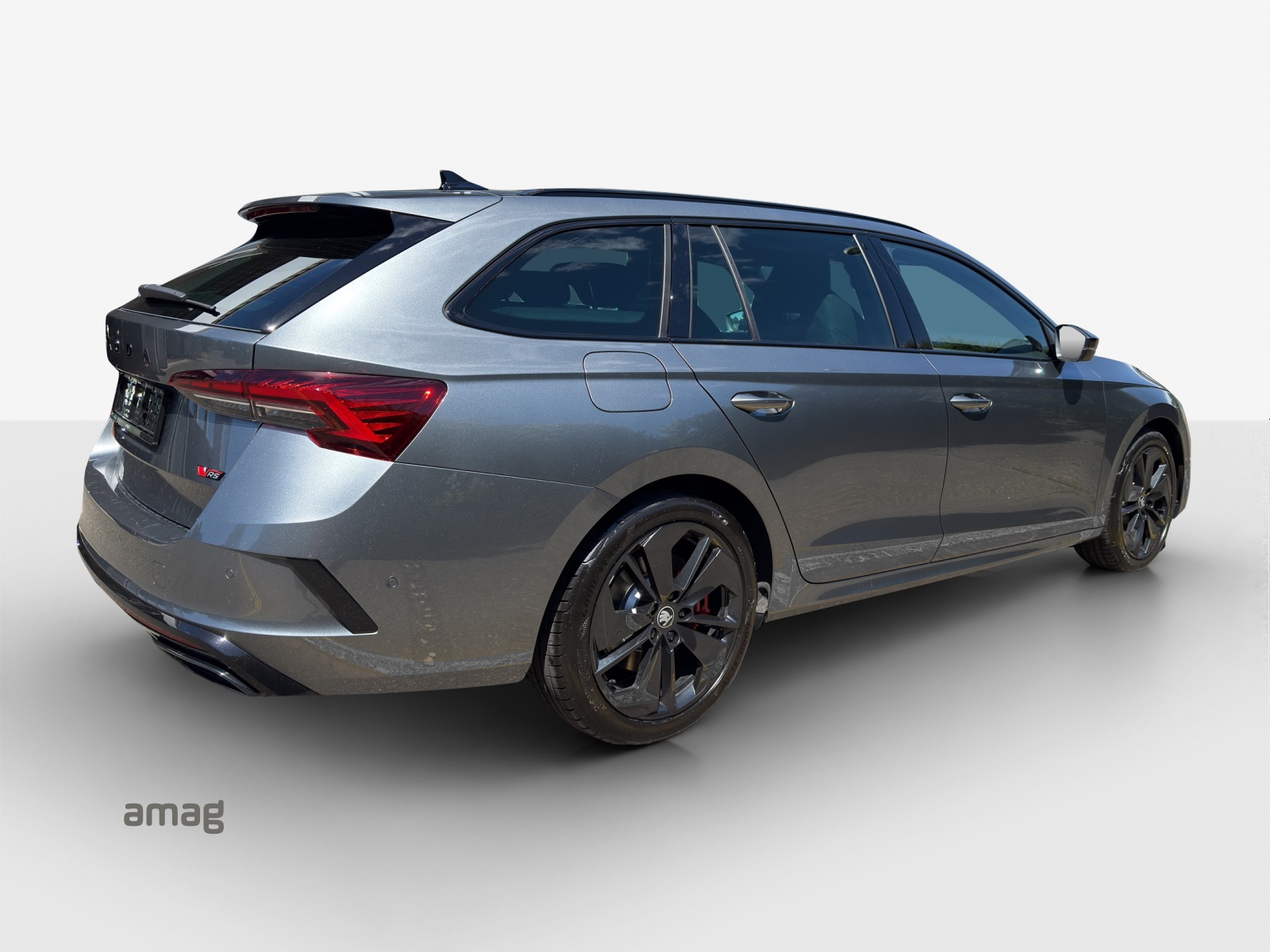 SKODA Octavia Combi 2.0 TSI DSG RS-image-4