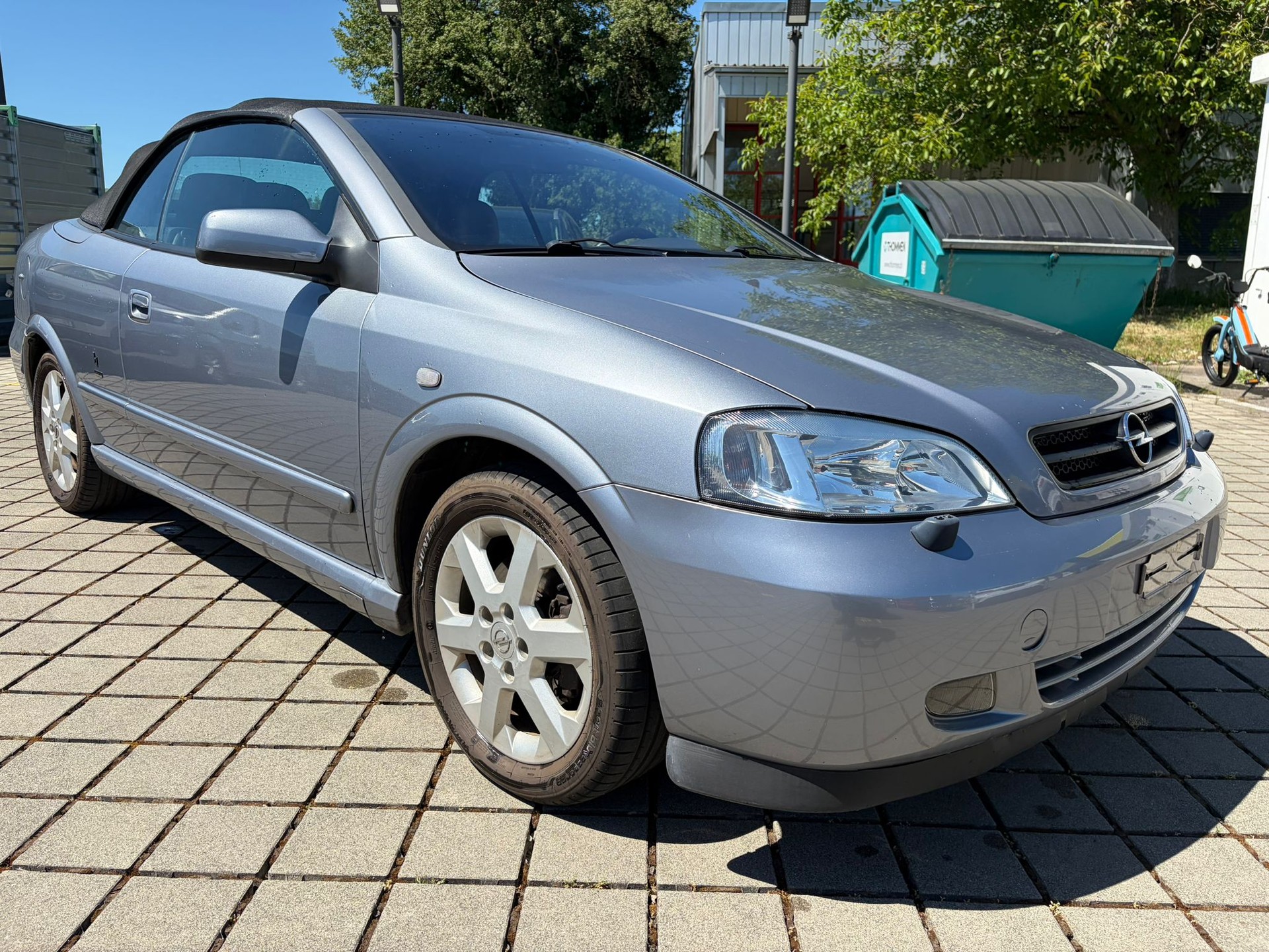 OPEL Astra Cabriolet 2.2i 16V-image-0