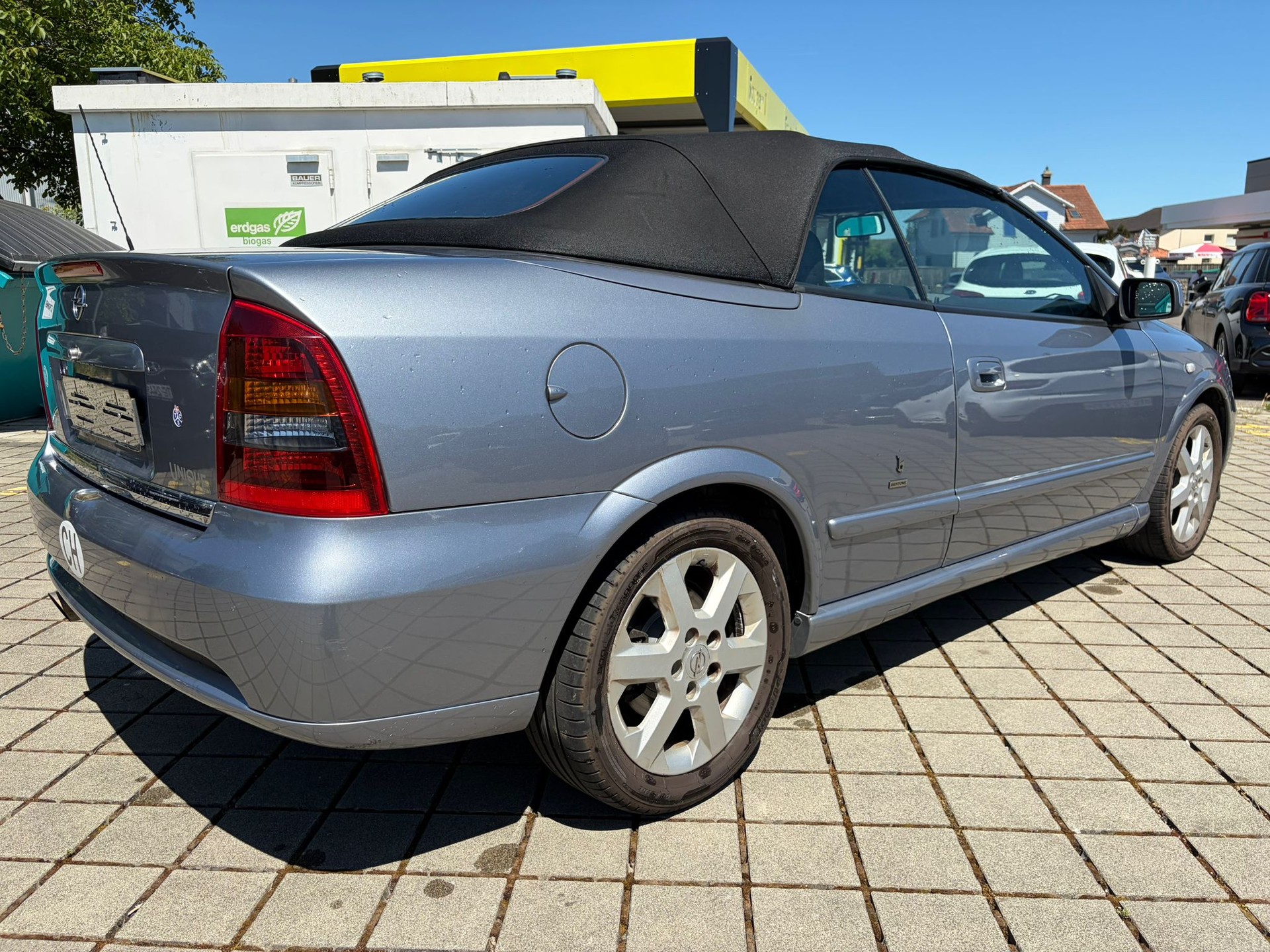 OPEL Astra Cabriolet 2.2i 16V-image-6