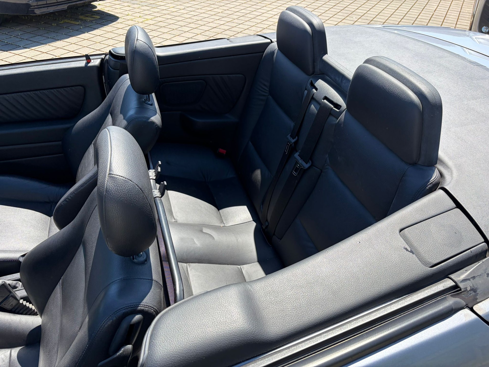 OPEL Astra Cabriolet 2.2i 16V-image-12