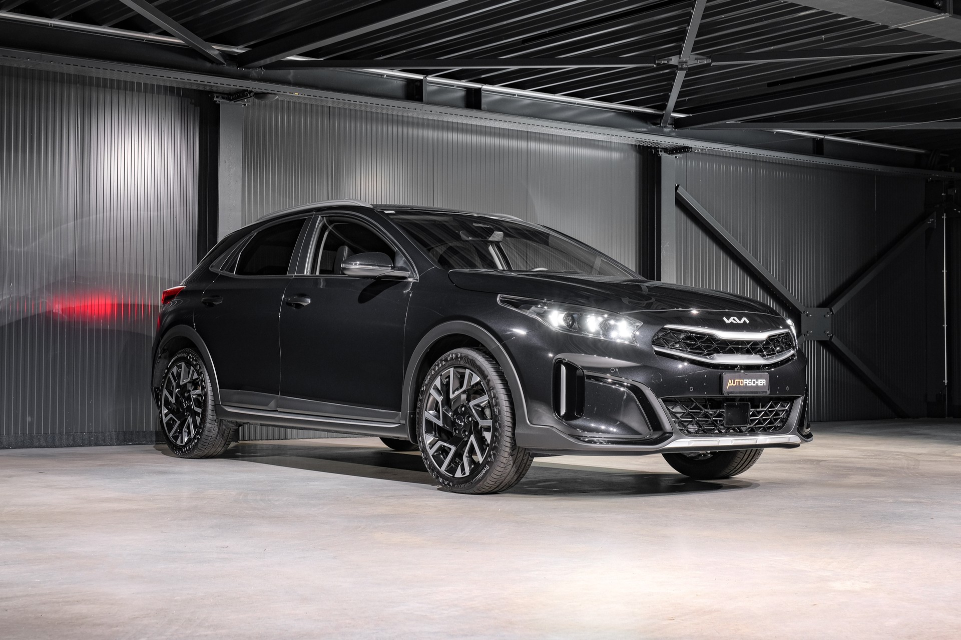KIA XCeed 1.5 T-GDi DCT-image-4