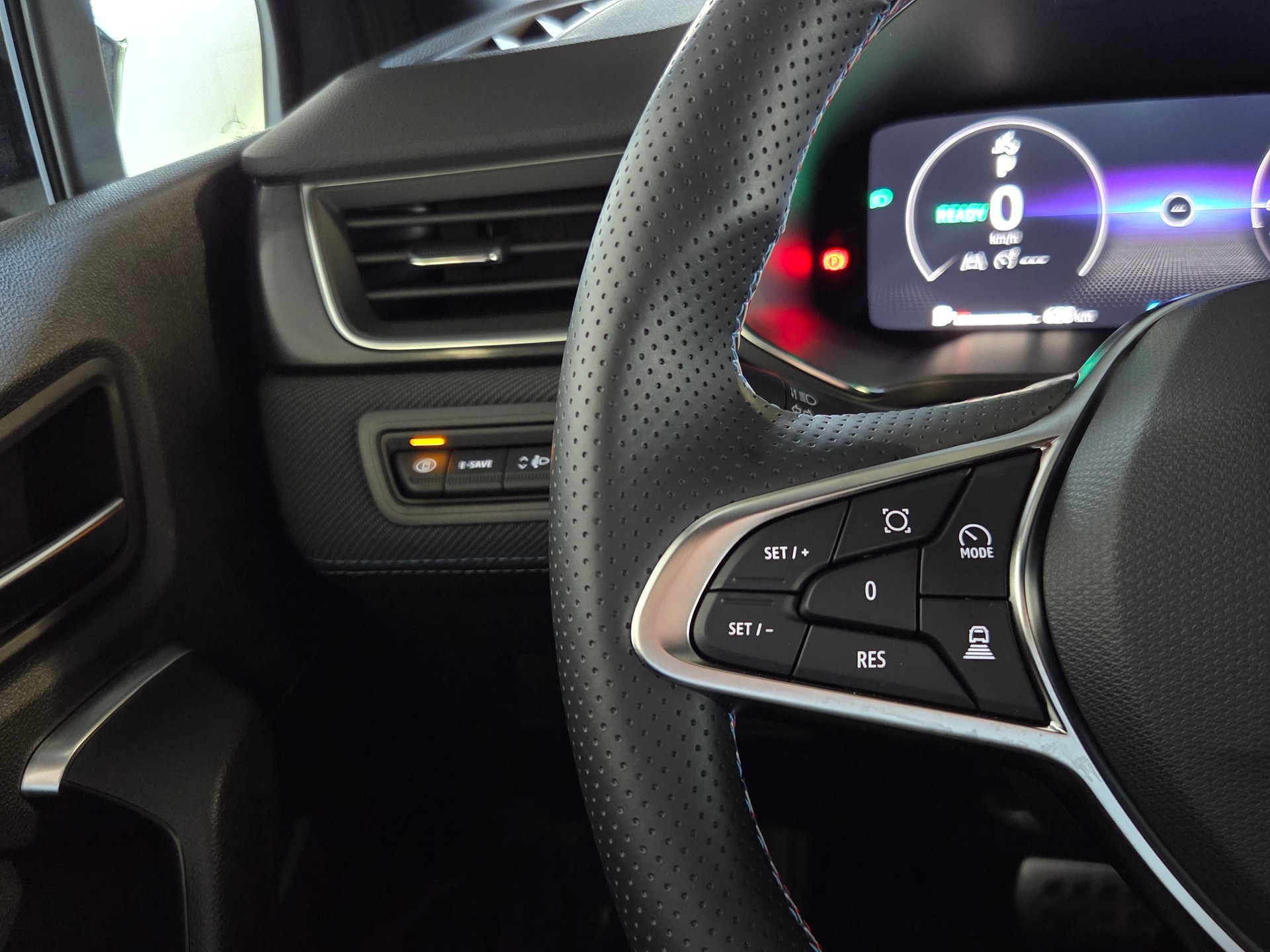 RENAULT Captur 1.8 E-Tech esprit Alpine-image-11