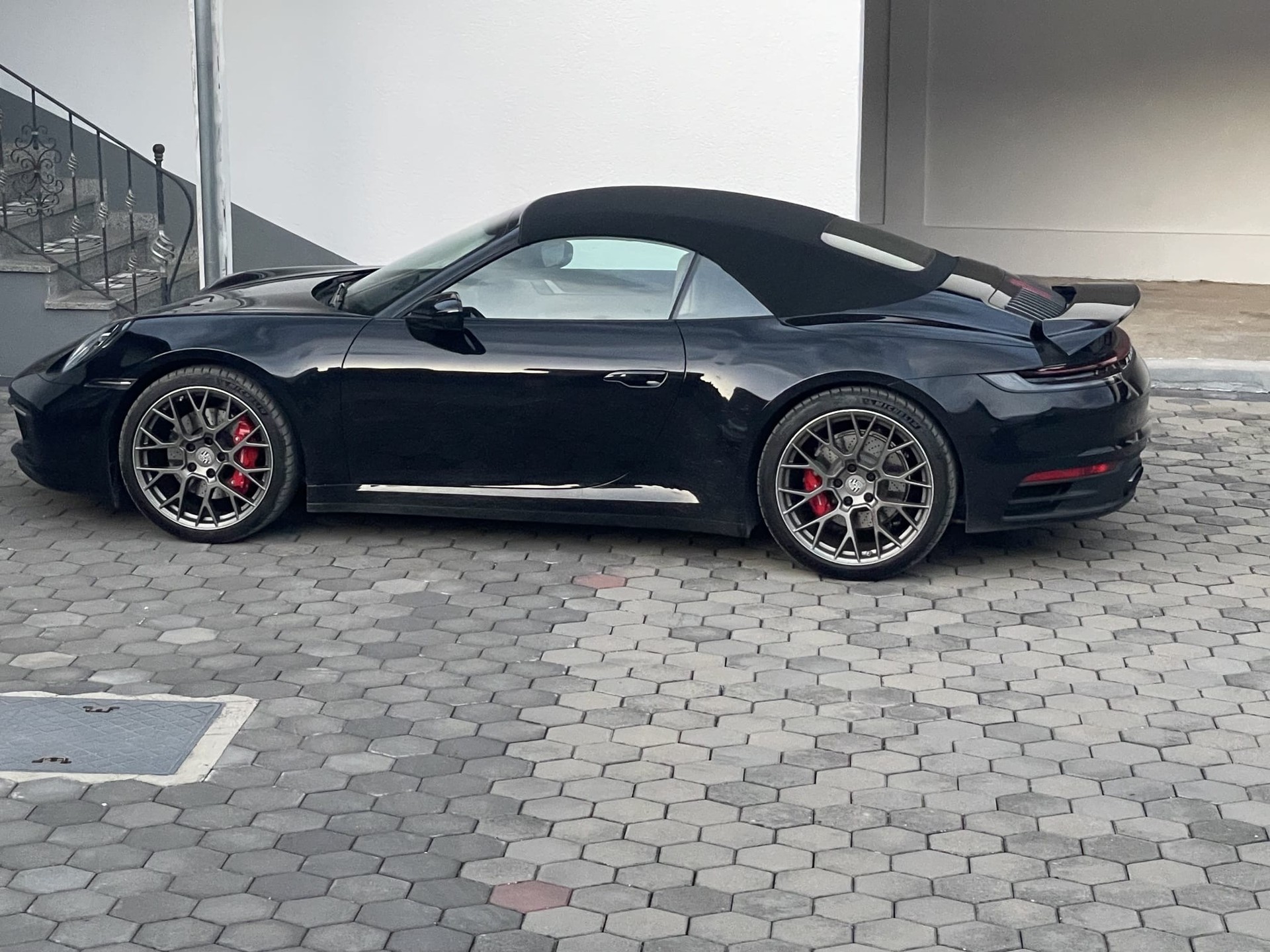 PORSCHE 3.0 Carrera 4S PDK-image-2