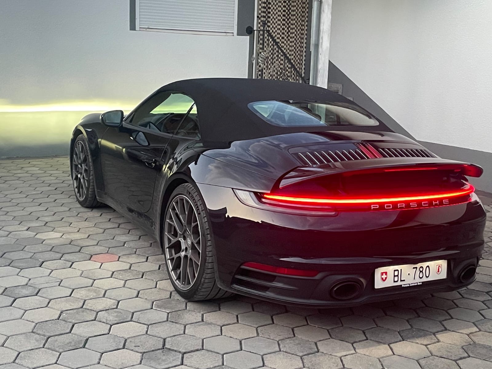 PORSCHE 3.0 Carrera 4S PDK-image-1
