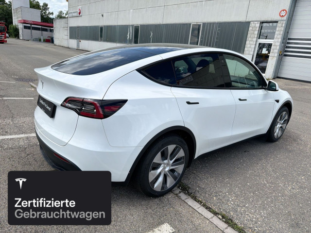 TESLA Model Y Rear-Wheel Drive-image-8