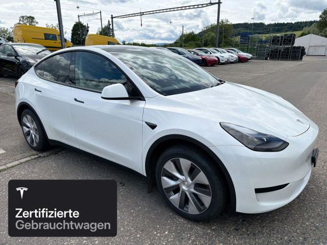 TESLA Model Y Rear-Wheel Drive-image-11