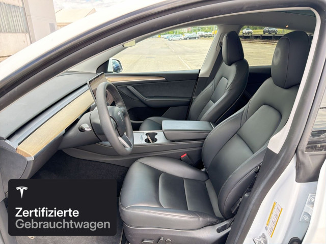 TESLA Model Y Rear-Wheel Drive-image-12