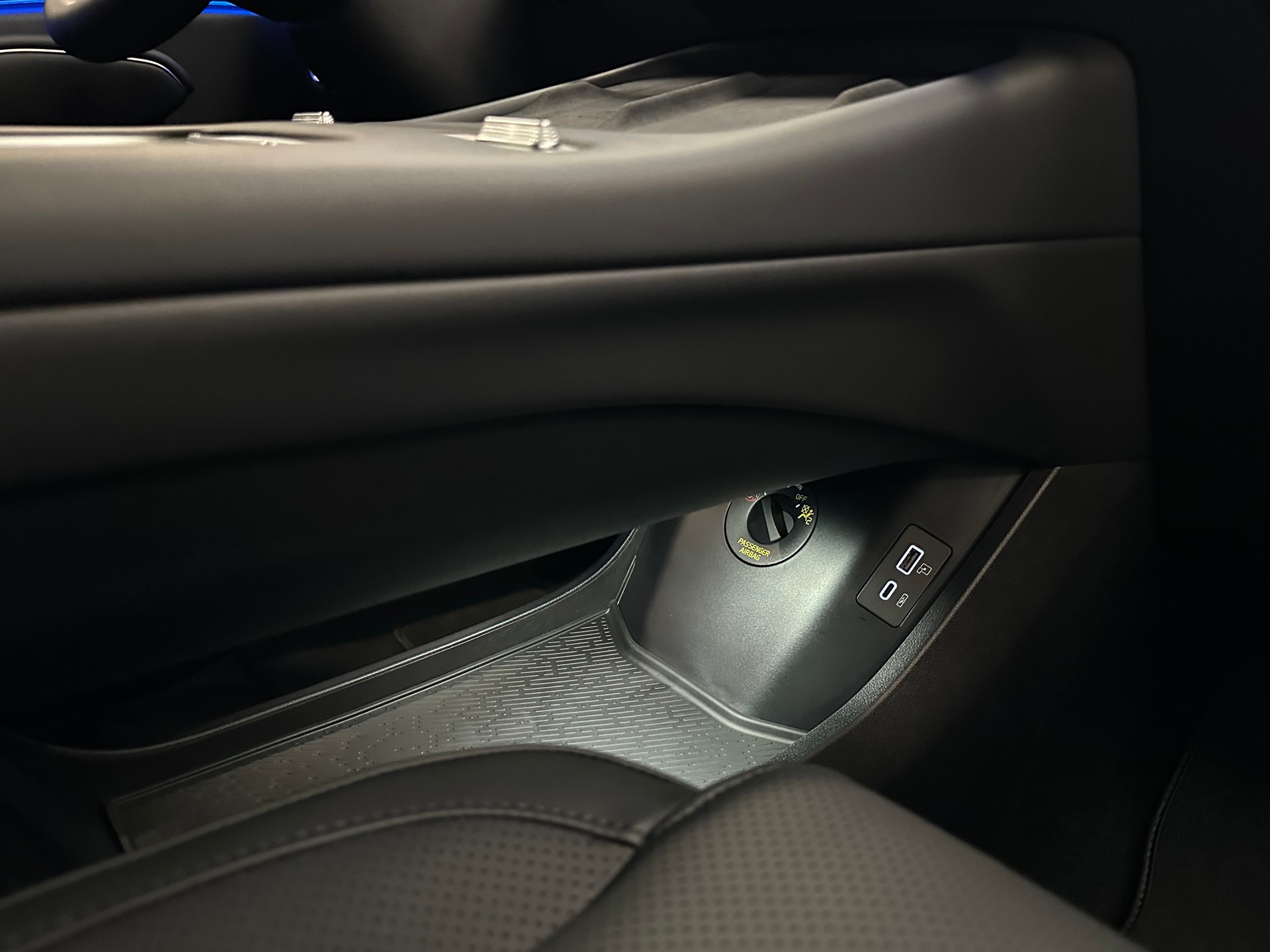 OMODA 7 1.5T SHS PHEV Luxury-image-20