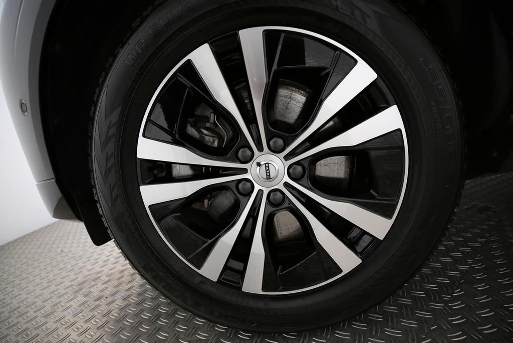 VOLVO XC60 2.0 T6 TE Plus Dark eAWD-image-10