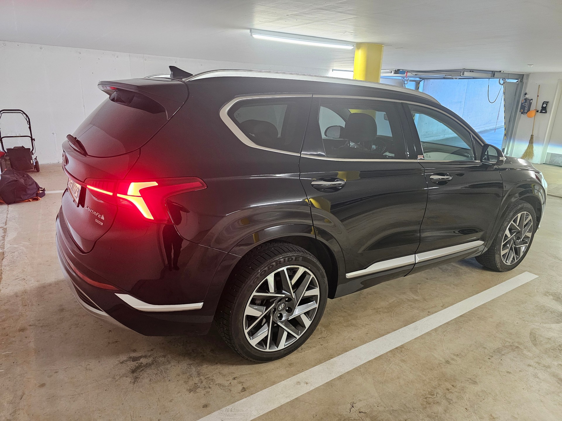 HYUNDAI 2.2 CRDi Vertex-image-2
