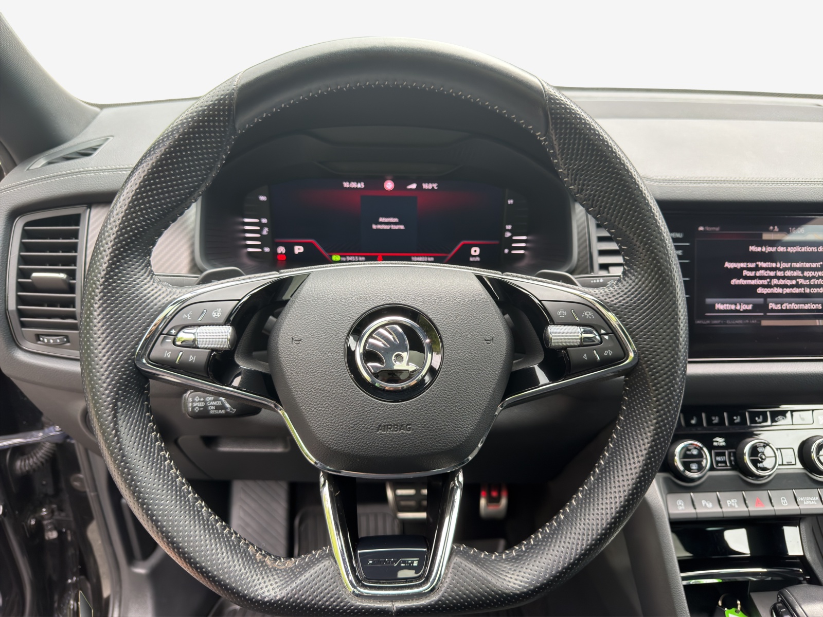 SKODA Kodiaq 2.0 TSI 4x4 SportLine-image-9
