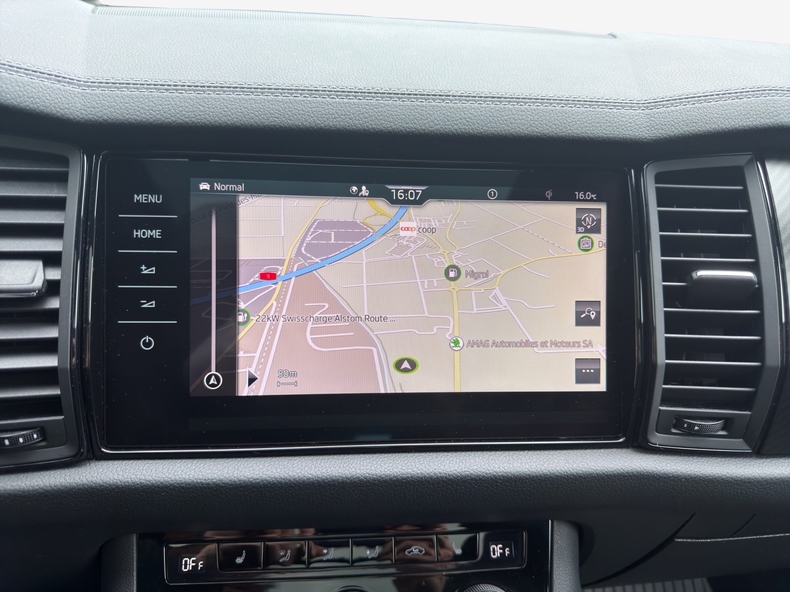 SKODA Kodiaq 2.0 TSI 4x4 SportLine-image-14